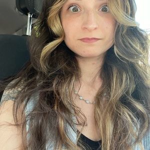 Meet your Posher, Catherine